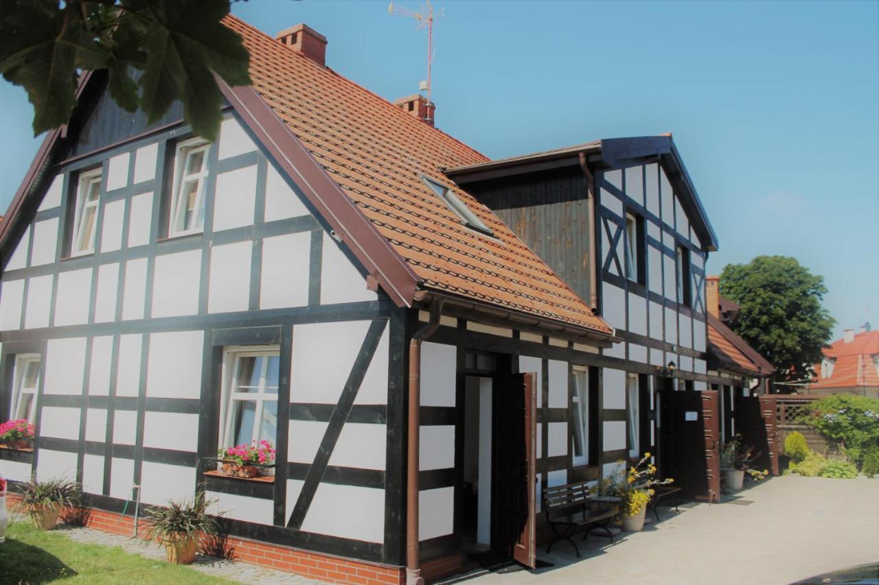 Flauta Ii Homestay Ustka