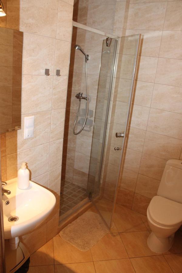 Flauta Ii Homestay