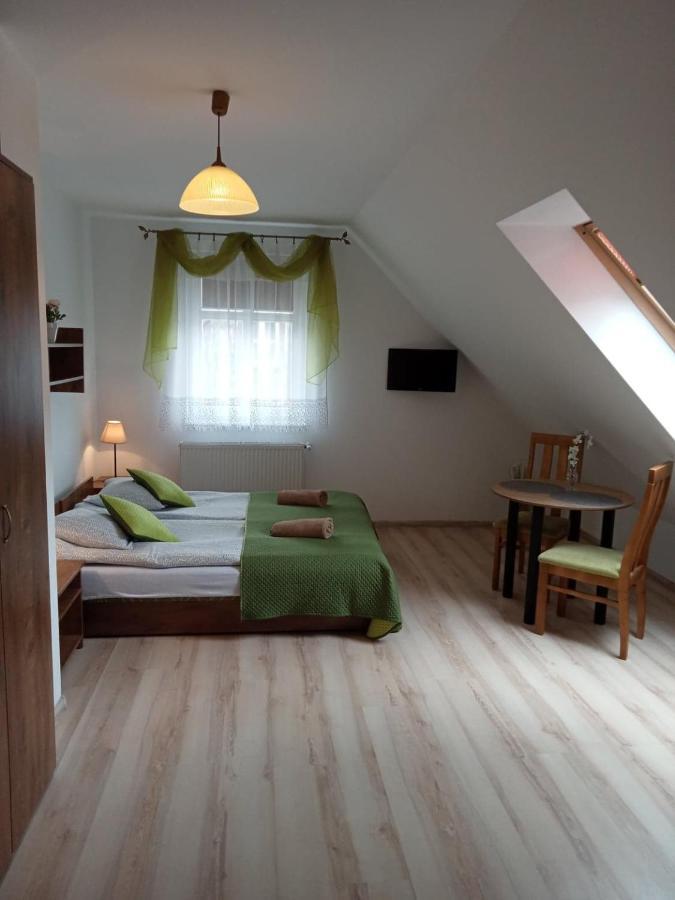 Flauta Ii Homestay